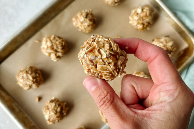 Oatmeal Raisin Energy Balls