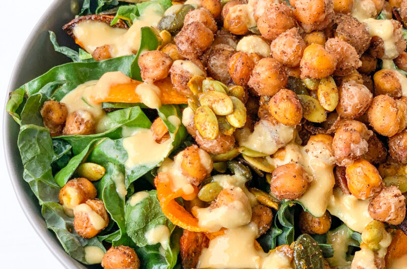 Easy ‘cheezy’ hummus sauce 